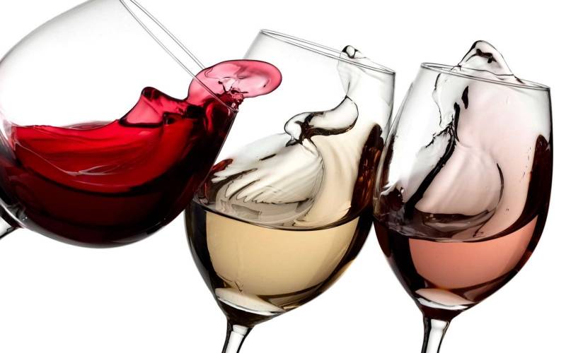 LOUFREJAU's tweet photo. Rendez-vous ce Week-end pour  partager une dégustation🍷Salon des vignerons et de la gastronomie Halle Léo Ferré de Gardanne, organisé par le Lions Club. Vendredi 14 Octobre de 16h30 - 19h30 / Samedi 15 Octobre de 10h - 21h / Dimanche 16 Octobre de 10h-19h. Venez Nombreux...😉 https://t.co/71csV6nyTr