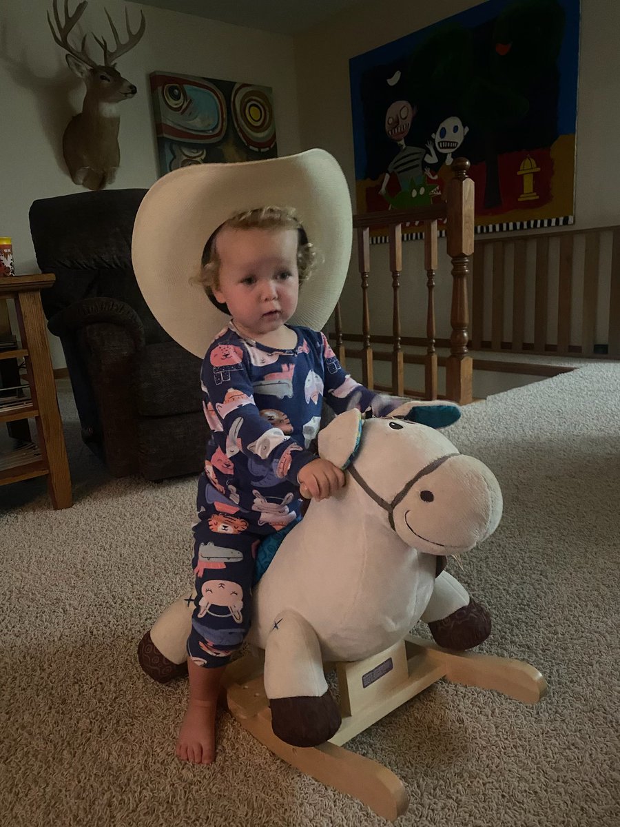 MichalettiCoach's tweet photo. 🚨Back to back birthdays in the Michaletti house! 🚨

Happy 2nd birthday to daddy’s little girl. Absolutely love being a #GirlDad to this ball of sunshine! https://t.co/aeloJxfW0x