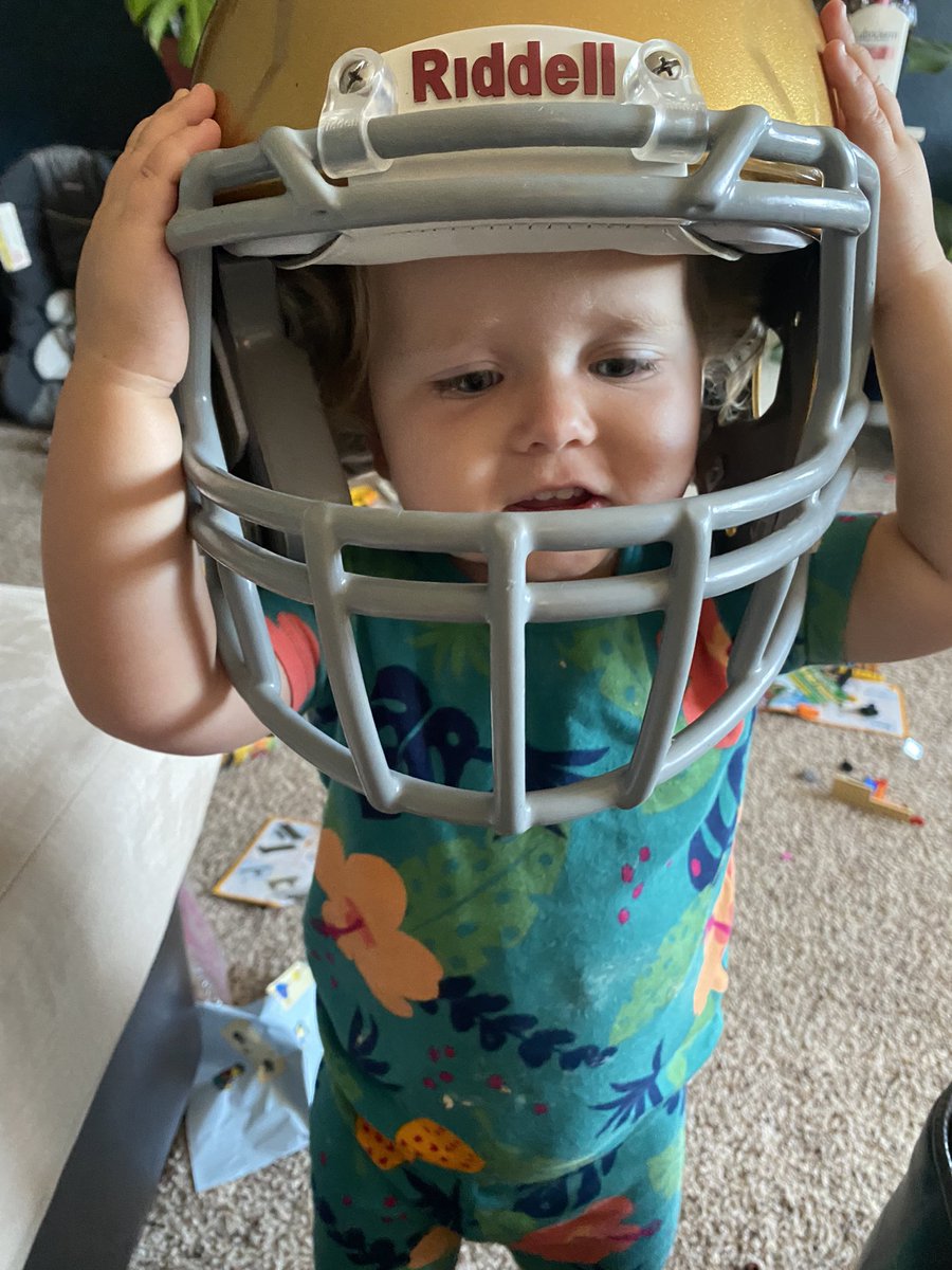 MichalettiCoach's tweet photo. 🚨Back to back birthdays in the Michaletti house! 🚨

Happy 2nd birthday to daddy’s little girl. Absolutely love being a #GirlDad to this ball of sunshine! https://t.co/aeloJxfW0x