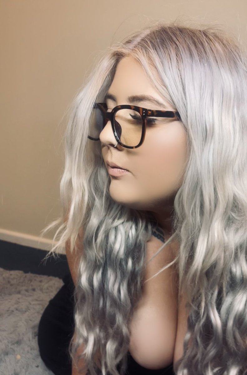 lillygraceOF's tweet photo. LINK IN BIO! 🥵💋💰     #onlyfans #onlyfansgirl #of #onlyfansgirls #onlyfanz #blonde #thick #tits  #hot #sexy #suga #humanatm #cashpig #subscribe #onlyfanspromotion #onlyfanspromo #onlyfans18plus #naughty #onlyfangirl #onlyfansaustralia #aussie #lingerie #supportsmallbusiness https://t.co/z5tUxSs6EZ