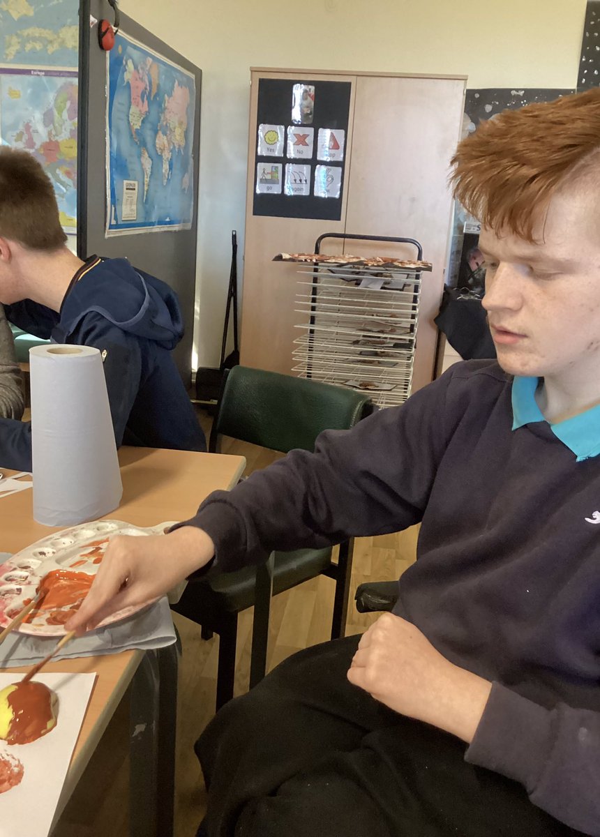 Hawks have been inspired by the colours of Autumn to create their artwork; they have created pumpkins using leaves they have found on their walk and they have also used a marbling technique to create leaves.