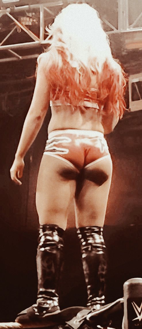 DevoteToDanger's tweet image. This caption will be completely irrelevant in regards to the picture you are viewing. Who am I kidding? You people have no idea that there is a caption here in the first place.