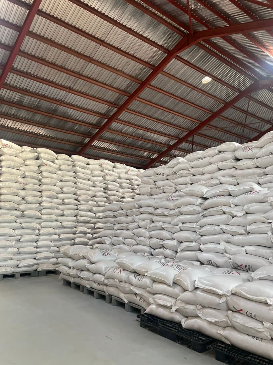 jenny_sznn's tweet photo. Statistics have it that about 3.5 trillion Naira is lost annually due to lack of proper storage infrastructure
Now, @AFEXNigeria 30,000MT storage comes in as part of the commitment to reaching its vision of helping Africa feed itself. #AFEXPlantLaunch https://t.co/uY98i5Z5mN