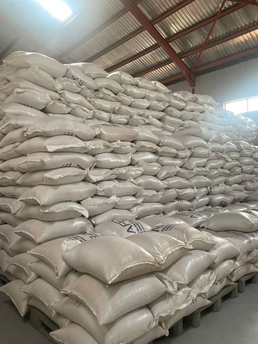 jenny_sznn's tweet photo. Statistics have it that about 3.5 trillion Naira is lost annually due to lack of proper storage infrastructure
Now, @AFEXNigeria 30,000MT storage comes in as part of the commitment to reaching its vision of helping Africa feed itself. #AFEXPlantLaunch https://t.co/uY98i5Z5mN