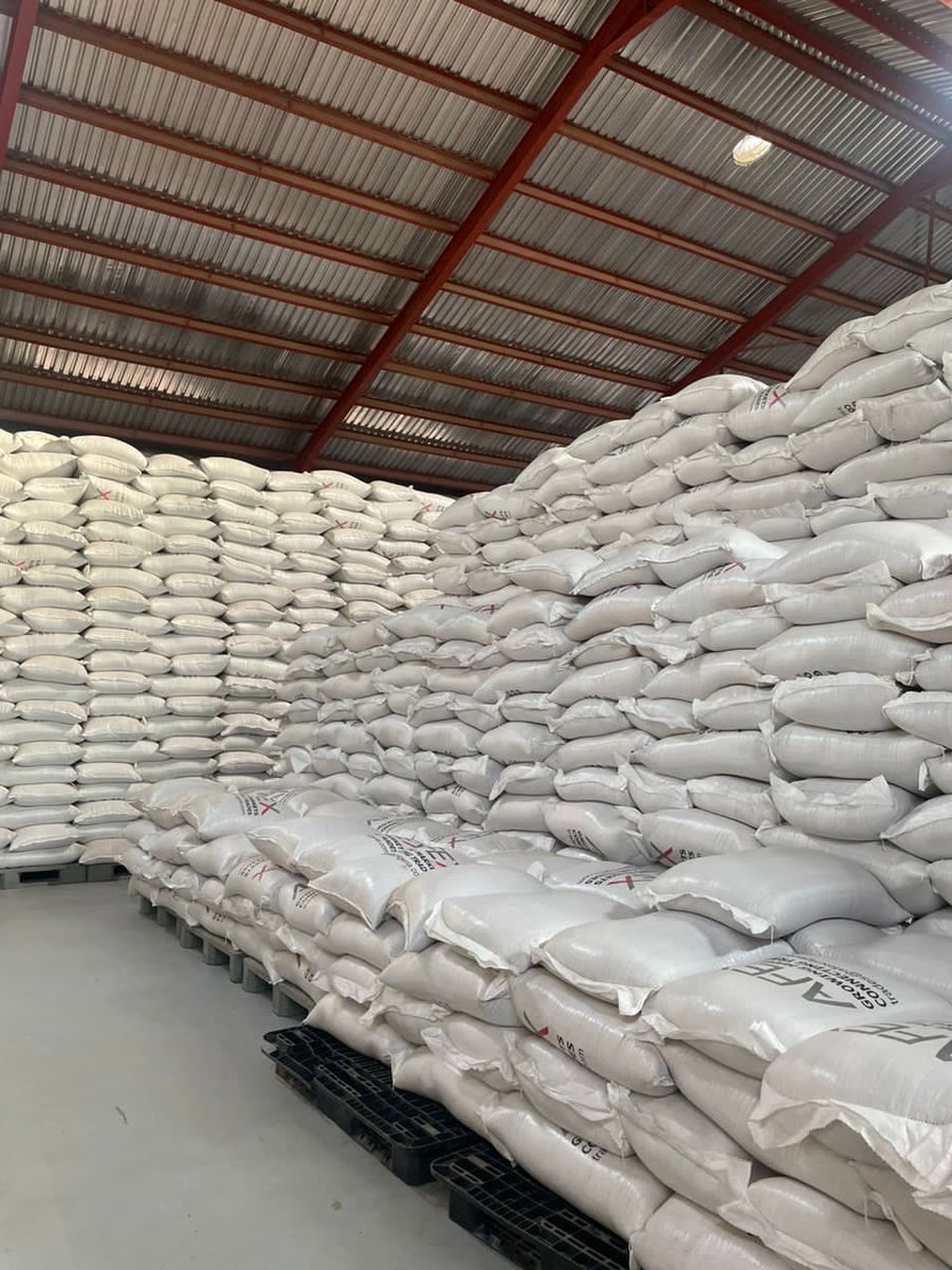 jenny_sznn's tweet photo. Statistics have it that about 3.5 trillion Naira is lost annually due to lack of proper storage infrastructure
Now, @AFEXNigeria 30,000MT storage comes in as part of the commitment to reaching its vision of helping Africa feed itself. #AFEXPlantLaunch https://t.co/uY98i5Z5mN