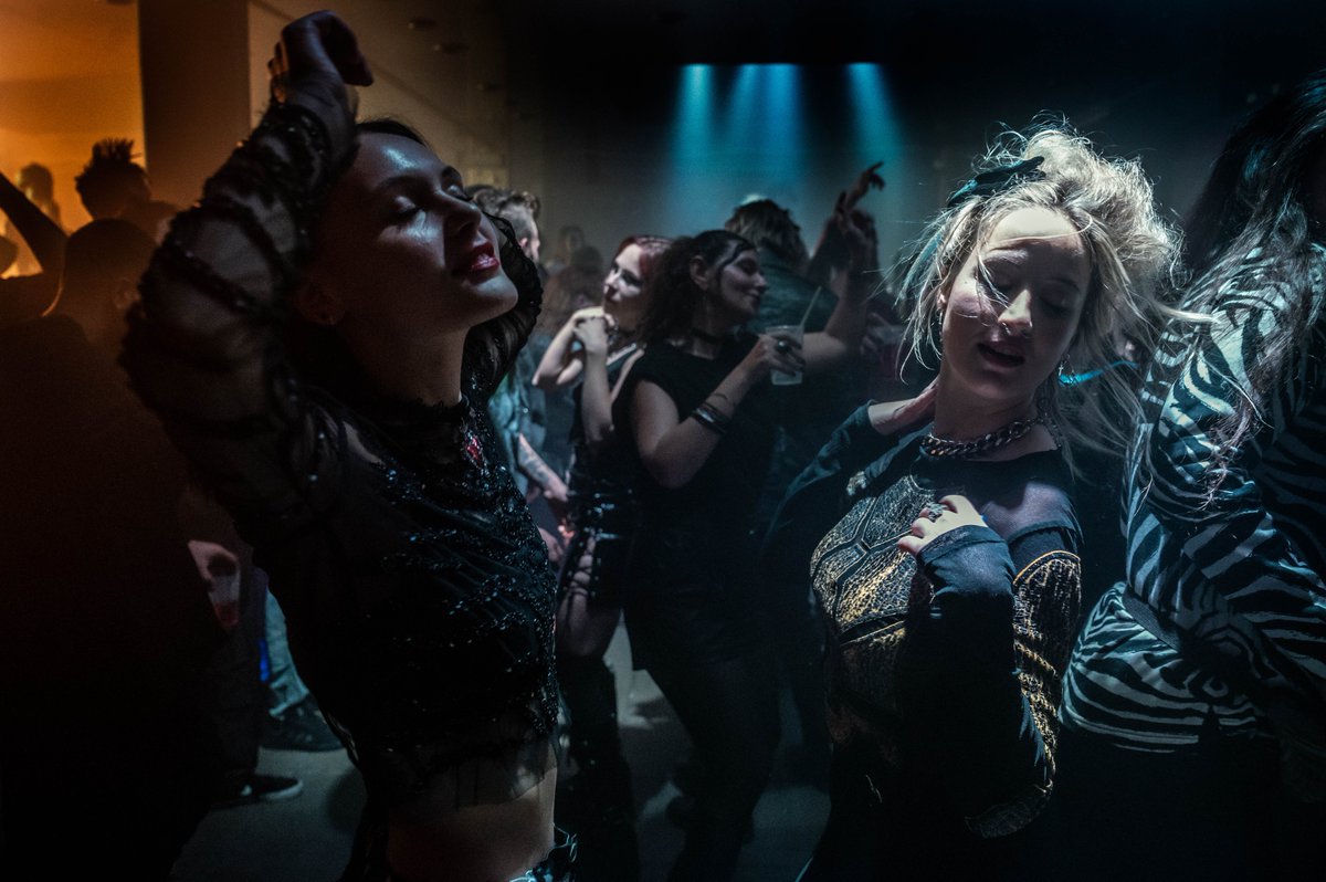 eyeworksfilmtv's tweet photo. Begin deze week zijn we gestart met de opnames van 'Styx', een misdaadreeks met horrortwist voor @streamz en @VTM 🎥 Veel succes aan de hele ploeg! https://t.co/IlpUyi0kDQ