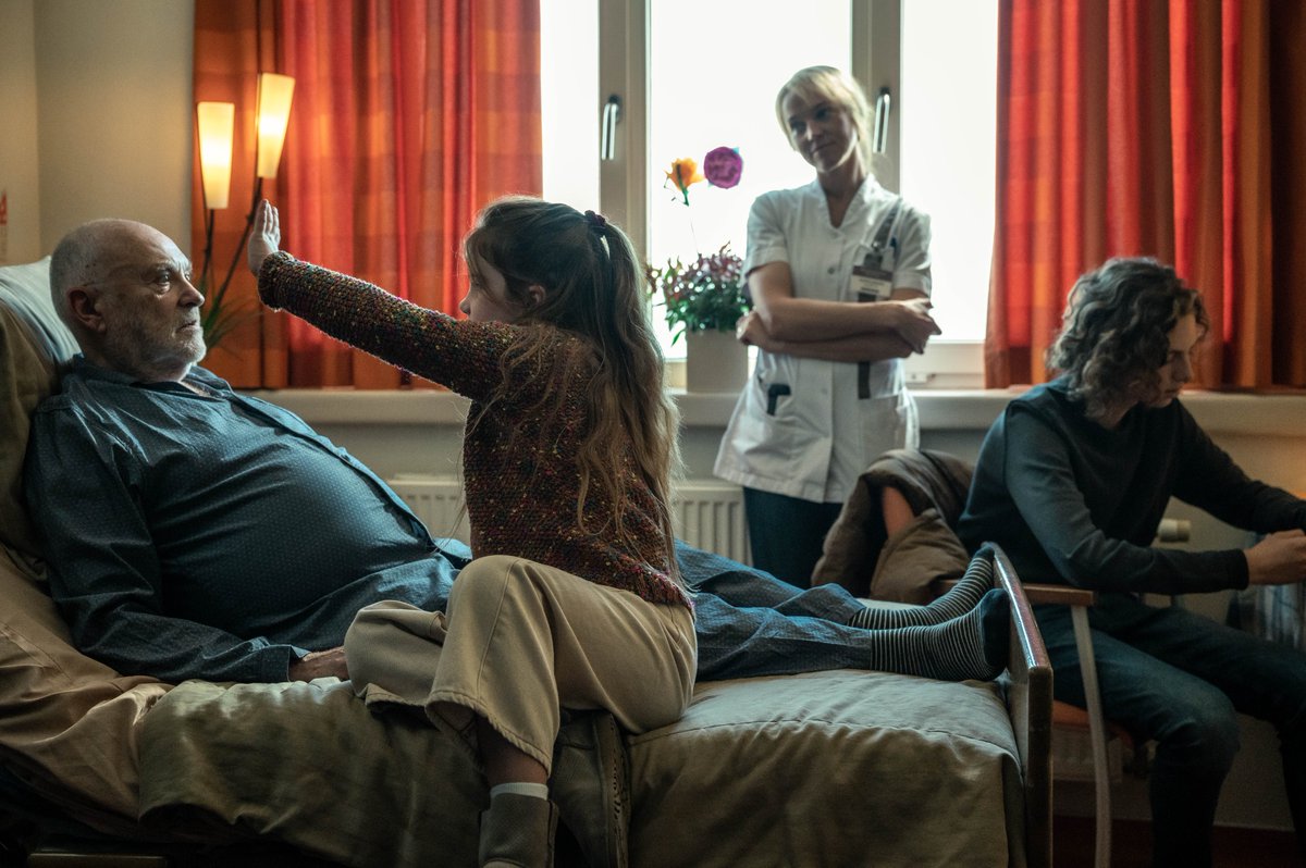 eyeworksfilmtv's tweet photo. Begin deze week zijn we gestart met de opnames van 'Styx', een misdaadreeks met horrortwist voor @streamz en @VTM 🎥 Veel succes aan de hele ploeg! https://t.co/IlpUyi0kDQ