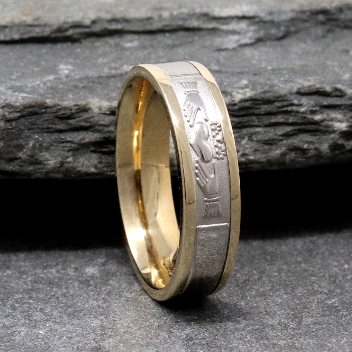 IrishRings's tweet photo. Irish Claddagh Two Tone Wedding Band #irishjewelry #celticjewelry #claddaghring #weddingrings #madeinireland Buy at https://t.co/ZzZ9fzrdmS https://t.co/ssfx84JE5P