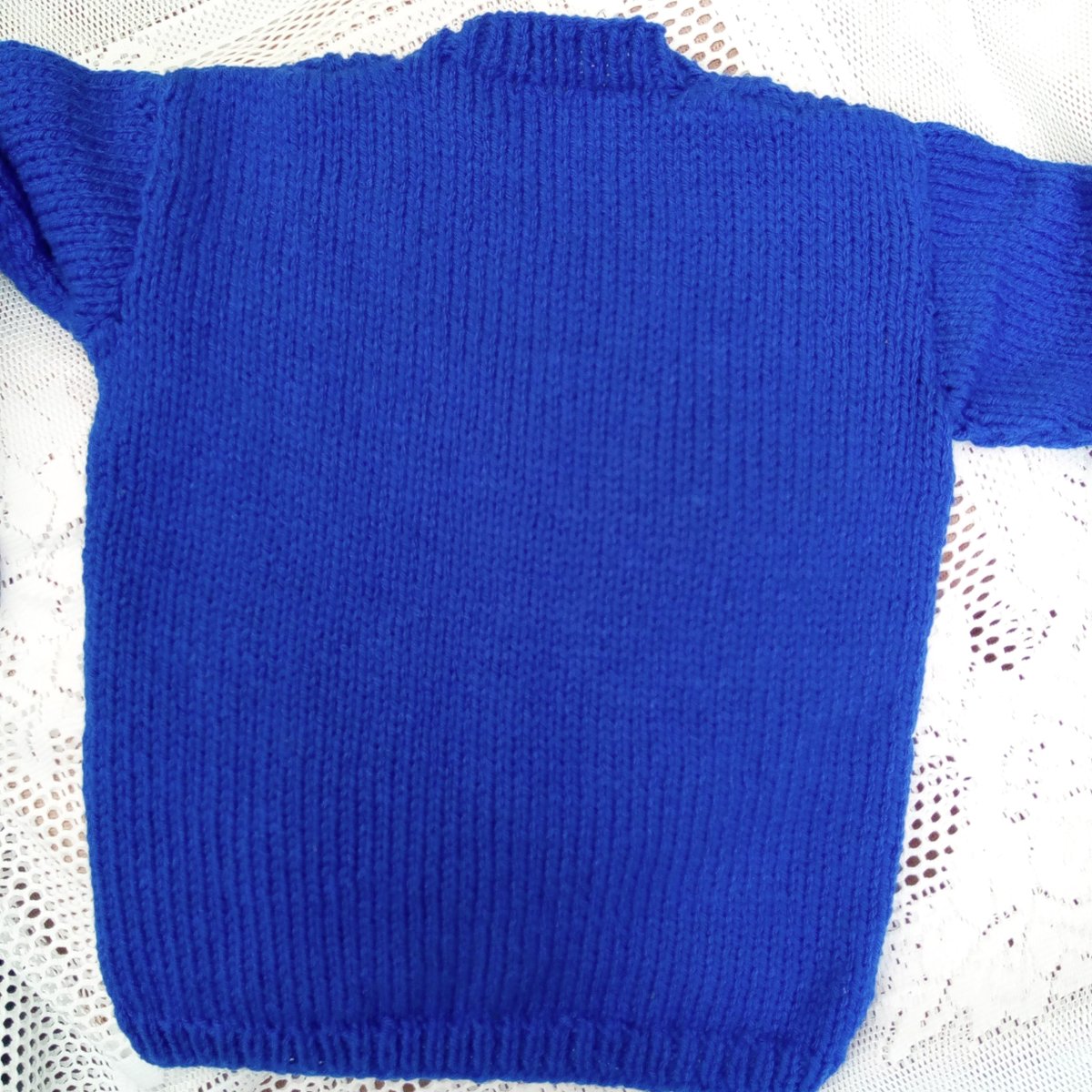 sonicpollyr's tweet photo. This Knitted Chunky Cabled Diamond Patterned Jumper will keep your child warm this winter. Price from £20 +P&amp;P for a 24/26" chest, other sizes available. https://t.co/xYuYDin4x6 #newonfolksy #creationsfortinytots #chunkyjumper #childsjumper #cabledjumper #birthdaygift #childsgift https://t.co/bYHdio5Q5Y