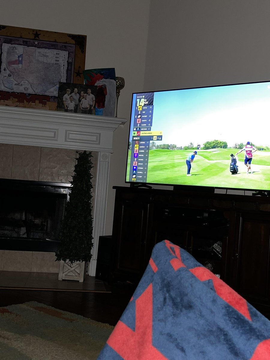 jasonfs1's tweet photo. Enjoying the “cold” front from HTown &amp; early morning #LIVGolf #livbroadcast #aces  #GoAstros #HookEm https://t.co/iPYVxrjtPG