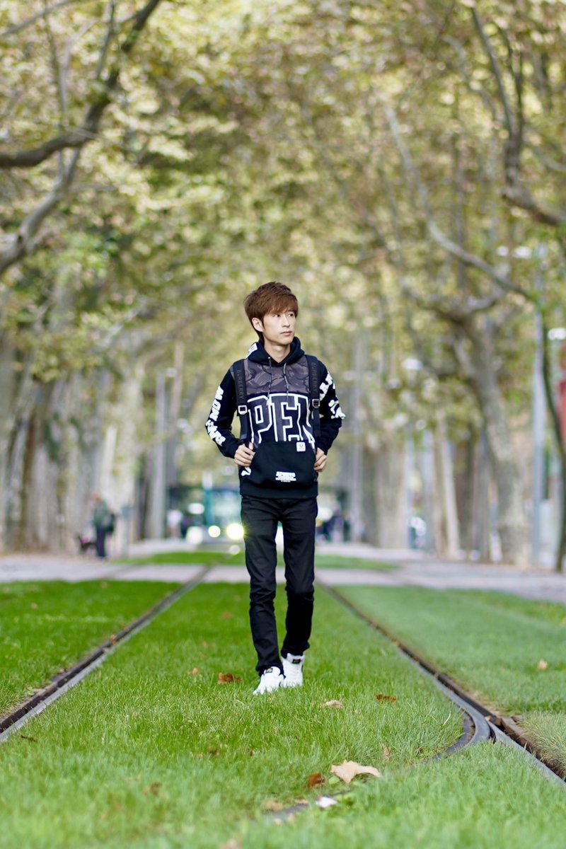 Jacob 🇬🇧🇭🇰 (@clhobb) on Twitter photo 