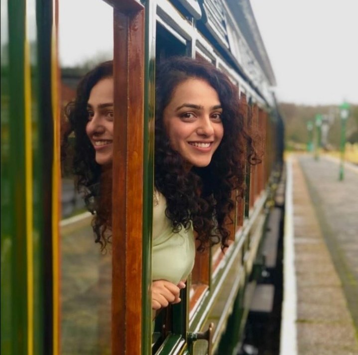 SajathMass's tweet photo. Queen🥰❤️
@MenenNithya https://t.co/aUUNfmpx9A