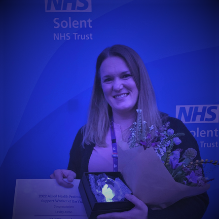 SolentNHSTrust's tweet photo. Congratulations Funmilayo Odofin, pelvic health clinical specialist physiotherapist at Solent (left), for winning AHP of the Year💙&amp; Lesley Aston, associate practitioner (right), for AHP Support Worker of the Year 🏆 &amp; to all our #AHPs😃#AHPsDay2022 #SolentAHPs #AHPConference2022 https://t.co/xTjrbzFEwo