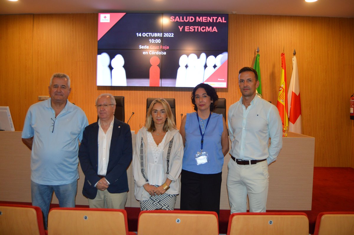 CruzRojaCordoba's tweet photo. Todo un lujo poder contar hoy con la compañía de @Asaenec  y @_FAISEM para reflexionar sobre los estigmas y tabúes que aun hoy perduran en torno a la salud mental.
Hemos de sumar esfuerzos entre todas y todos para acabar con esos prejuicios.
#SaludMental #EsDeValientes https://t.co/PQzatoGtF1