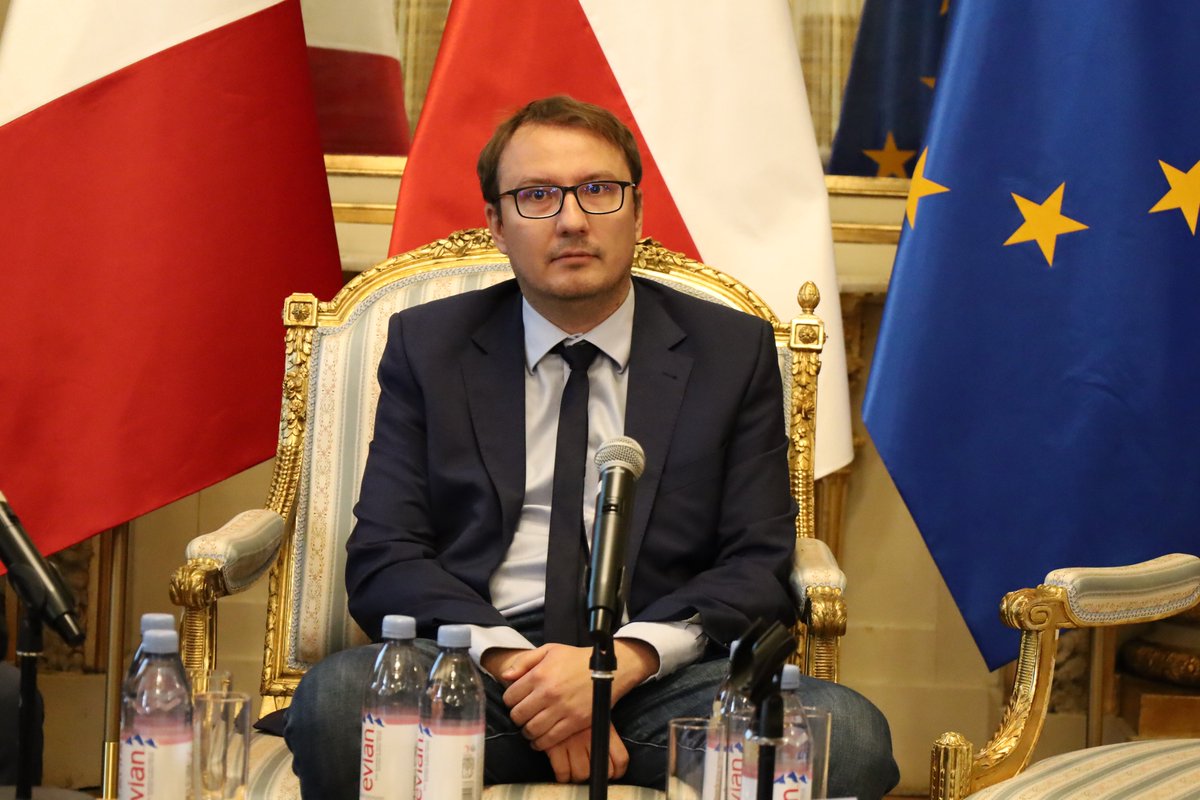 PISM_Poland's tweet photo. At the end of #Polish - #French seminar "Strategic Solidarity in Practice" it's time to talk about reconstruction of #Ukraine end #EU economic recovery with @piotrarak @PIE_NET_PL Laurent Germain @LG_EgisCEO and Kamil Kamiński @BGK_pl 

#PLFRSolidarity #PISMwithUkraine https://t.co/Ifo4PNLlnP