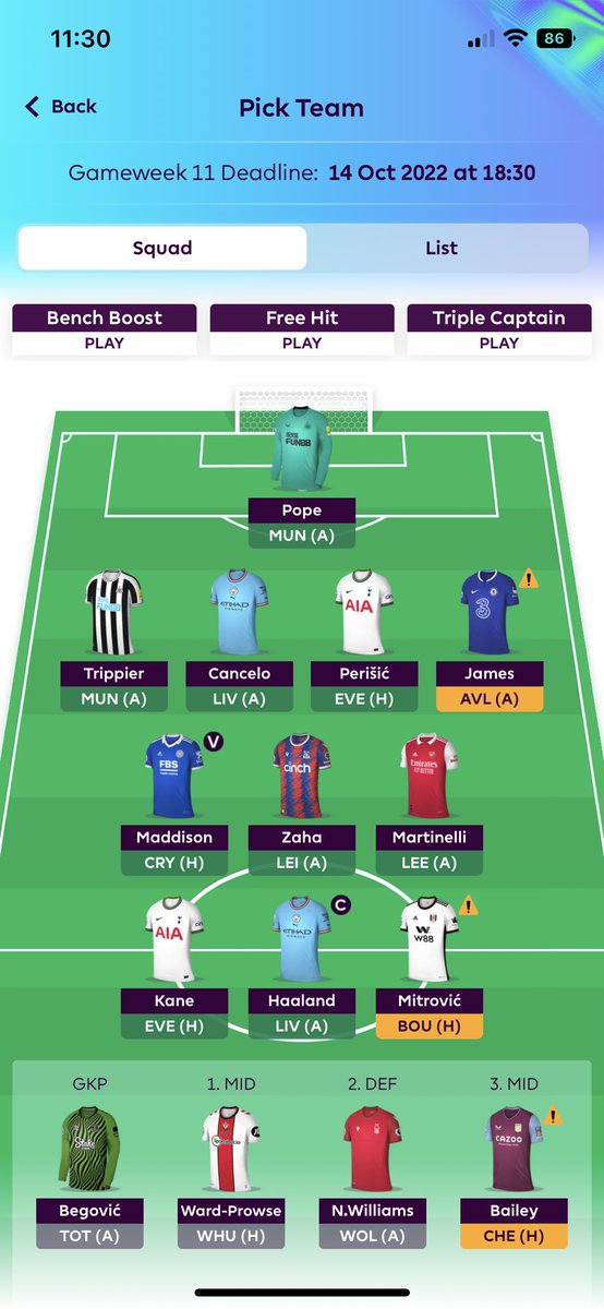 FPL_Tomm's tweet photo. #FPL 0.3 mil itb and 2 free transfers                   Any suggestions? https://t.co/FBXf9yGYLK