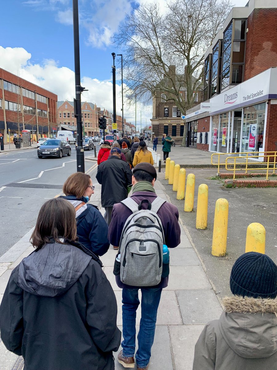 We had a blast helping to organise the Finchley Central Art Trails over Winter 2021 and Spring 2022 as part of their high street activation. It was fab seeing the range of talents and small businesses working together to create something so special!