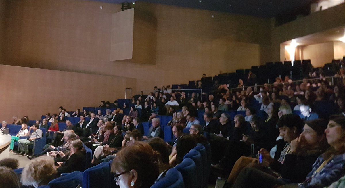 🔴 C'est le clap de fin de la 43e Rencontre des agences d'urbanisme
#fnau43
🙏 Un grand MERCI à tou.te.s les participant.e.s, aux intervenant.e.s, au réseau des agences <a href="/Fnau_urba/">FNAU - Fédération des agences d’urbanisme</a>, à nos partenaires

RDV en 2023... à Clermont-Ferrand !
<a href="/ClermontUrba/">Agence d'Urbanisme Clermont Métropole</a>
Bon retour 👋