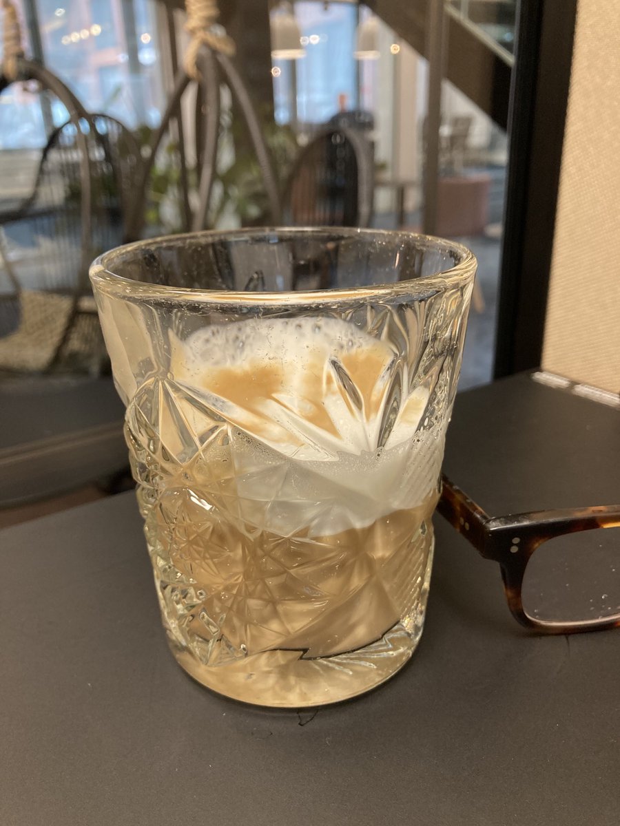 ITomperi's tweet image. #WorkeryPlus taas tänään tehokäytössä. Lounaspalaveri Vallilassa ja hybridikokous ja kahvit Teurastamolla. #coworking #SpaceAsAService #flexible #office #toimisto