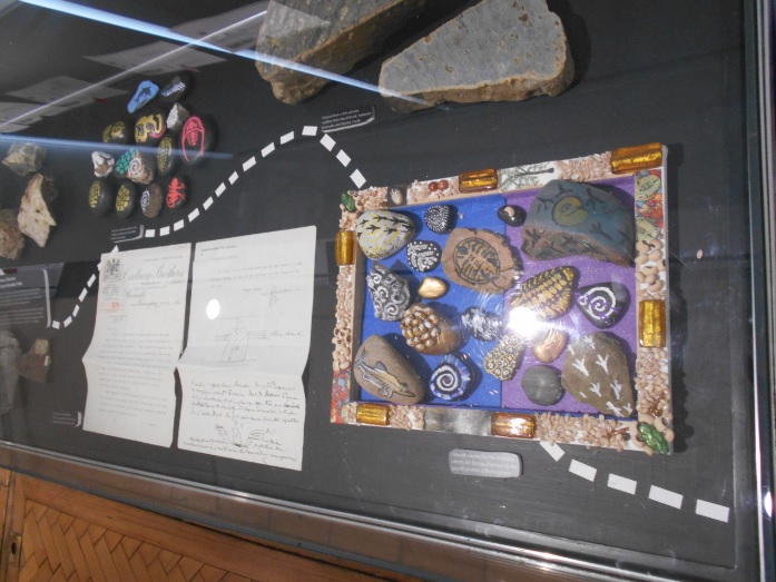 erraticsproject's tweet photo. Our temporary exhibition at The Lapworth Museum - Birmingham's Boulders - is now in place. Visitors to The Lapworth can view the displays until mid-January. Many thanks to designer Antony and Lapworth staff John and Lizzy for their fantastic contributions to the exhibition. https://t.co/RPVzuZExjL