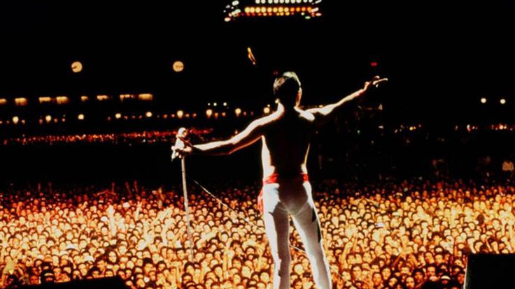 Queen_Dears's tweet photo. Queen lanza una canción inédita cantada por Freddie Mercury: 'Face it alone' https://t.co/1VQkfRr5sV https://t.co/QPyQkNMUQC