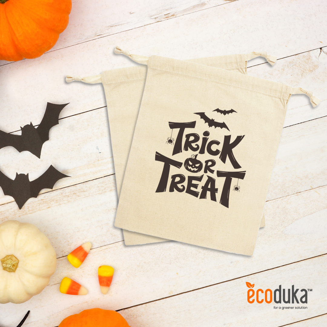 ecoduka's tweet image. Complete your Halloween party with our sustainable drawstring pouches. These eco-friendly party bags are perfect for favours and small treats this holiday season🎃

Shop now at ecoduka.com

#sustainablebags #drawstringpouches #ecobags