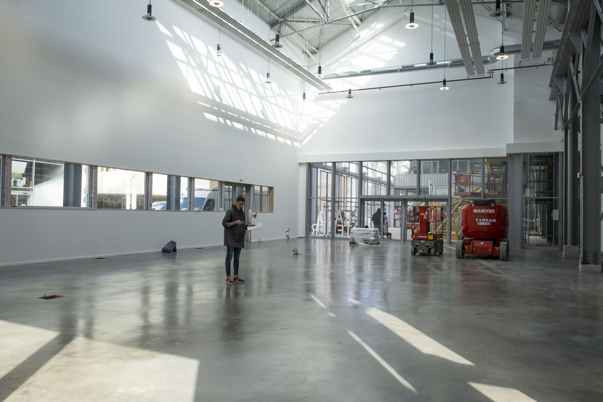 assoPiNG's tweet photo. [#VISITE D'#HYPERLIEN]
✨ Partez à la découverte du futur #fablab co-géré par PiNG! 
En attendant l'ouverture prévue en 2023, nous vous proposons de découvrir le chantier.
📆 Jeudi 20 octobre, de 18 à 19h 
📍5 allée Frida Kahlo #Nantes
➡ Inscription via https://t.co/MOjnz0770w https://t.co/eXN4NJWSQ7