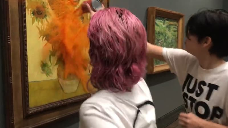 BFMTV_People's tweet photo. 🔴 ALERTE INFO
Des militants écologistes ont jeté de la soupe sur "Les Tournesols" de Van Gogh à Londres
https://t.co/BBDCUSPn8f https://t.co/OViAjSrBNz