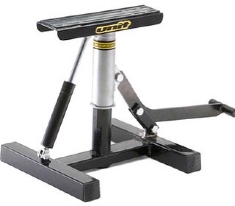 ProductsUnit's tweet photo. MX LIFT STAND WIDE &amp; NARROW
https://t.co/ewotKMGtNS
#motorcyclestands #liftstand #liftstands #motocrossstand #motocrossstands @df_moto @Dirtbikeplus @DirtbikePlus_SP @DFG_dirtfreak @zeta_drc_japan @yotsubamoto https://t.co/Xq0Hn5Ky3Q