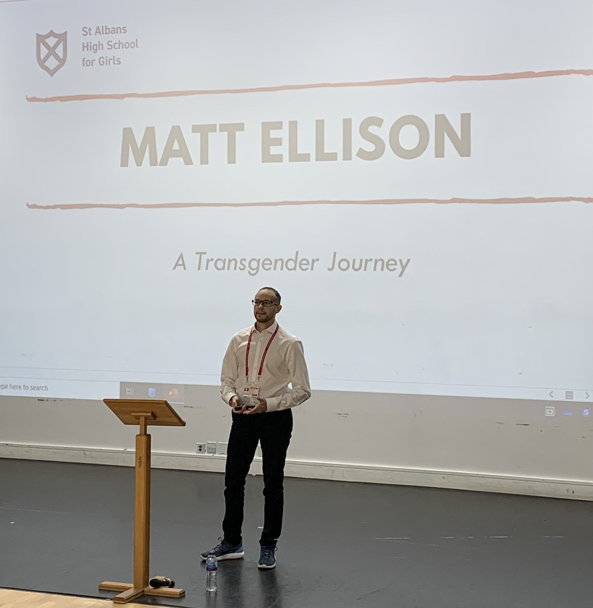 STAHSSixthForm's tweet photo. Welcoming @mattespeaker to #STAHS today, who is sharing his transgender journey to #STAHSSixth as part of the #STAHSDiploma https://t.co/Y8ir2s0hOV