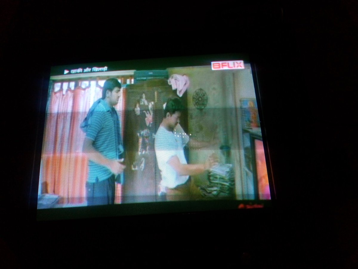 NorthVijayTeam's tweet photo. Watch Kaththi Hindi dub KHAKHI AUR KHILADI now on #BFlix 🔥🔥😍

#Varisu @actorvijay https://t.co/Mp0MUrNO3G