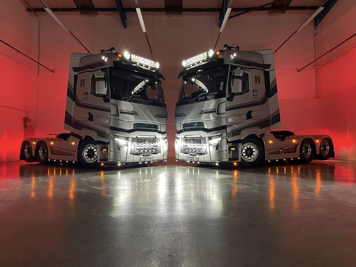 [FRIDAY TRUCK]

A love story ❤️

#RenaultTrucksEvolution