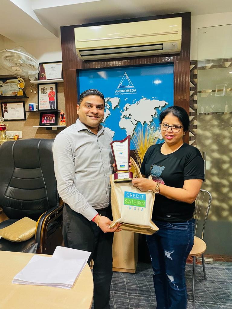 andromedaloans's tweet photo. Credit Saison India Ltd. awarded Andromeda with an award of excellence for significant contributions in the Business Loan segment. Congratulations Team Andromeda.
#AndromedaLoans #loanservices #Fintech #Creditsaison https://t.co/G9Jpthv7nh
