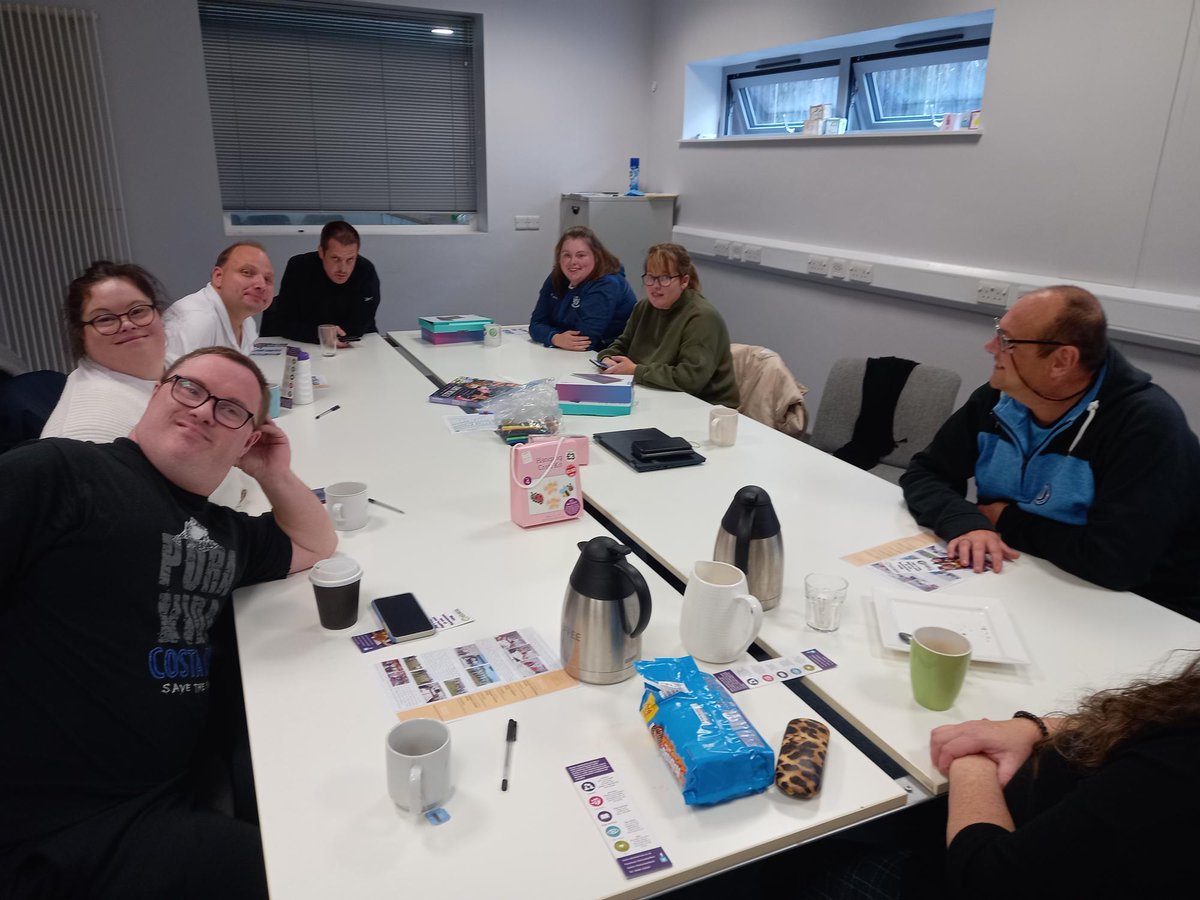 NOW_Group's tweet photo. This week NOW Group's Enniskillen participants took time to have a catch up on their mental health and wellbeing as part of #WorldMentalHealthDay2022.

They did some mindful colouring and scratch art whilst enjoying a chat over tea and biscuits. 🎨 ☕

#minfdulness #socialgroup https://t.co/Gl28x2OxfU