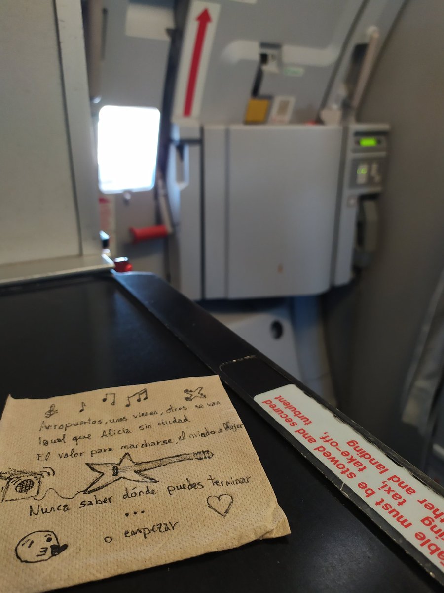 ionsancho's tweet photo. 🎵🎸✈️ @vetustamorla #Copenhagen https://t.co/aRaU4Z8wjt