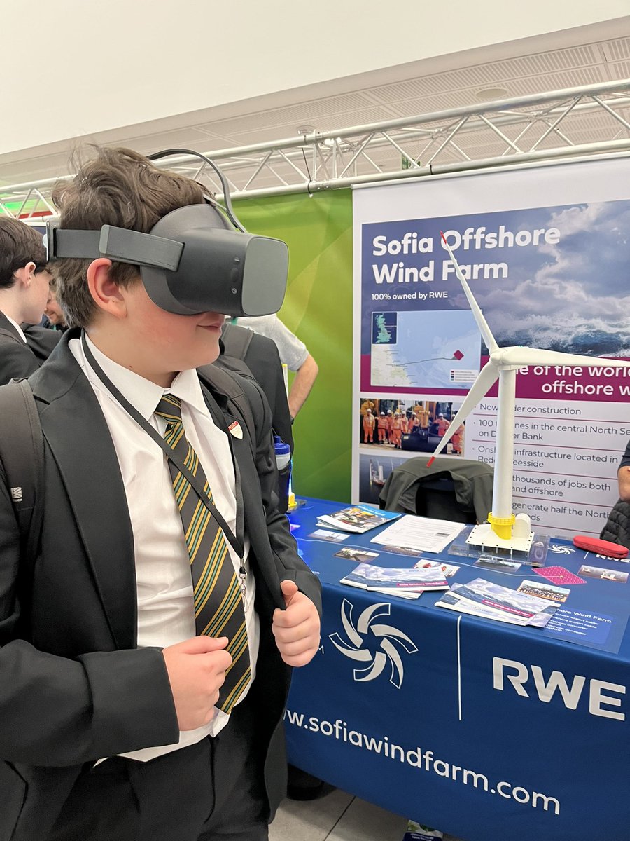 EmmaOsmialowski tweet media