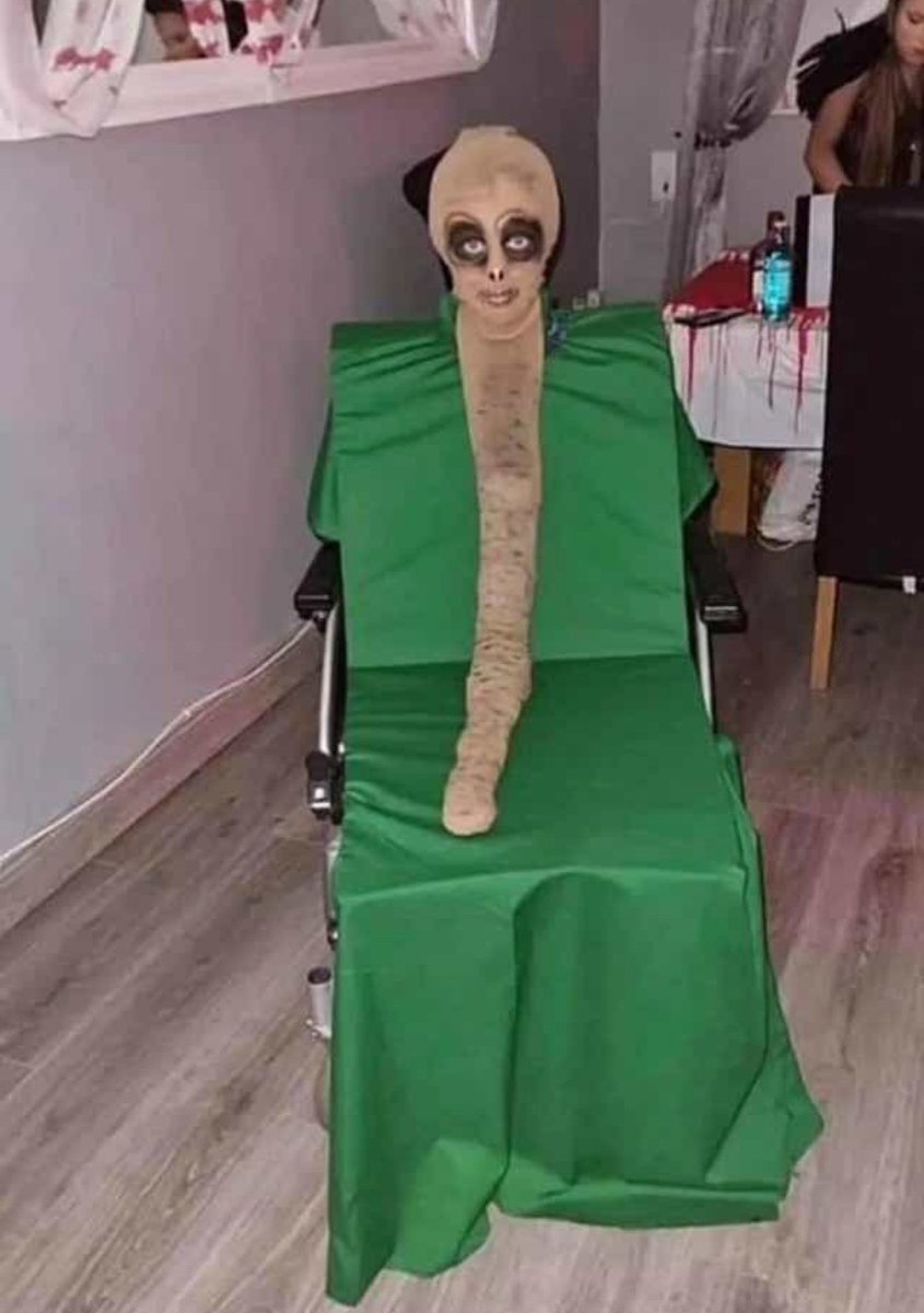 images that MIGHT be cursed (@mightbecursed) on Twitter photo 