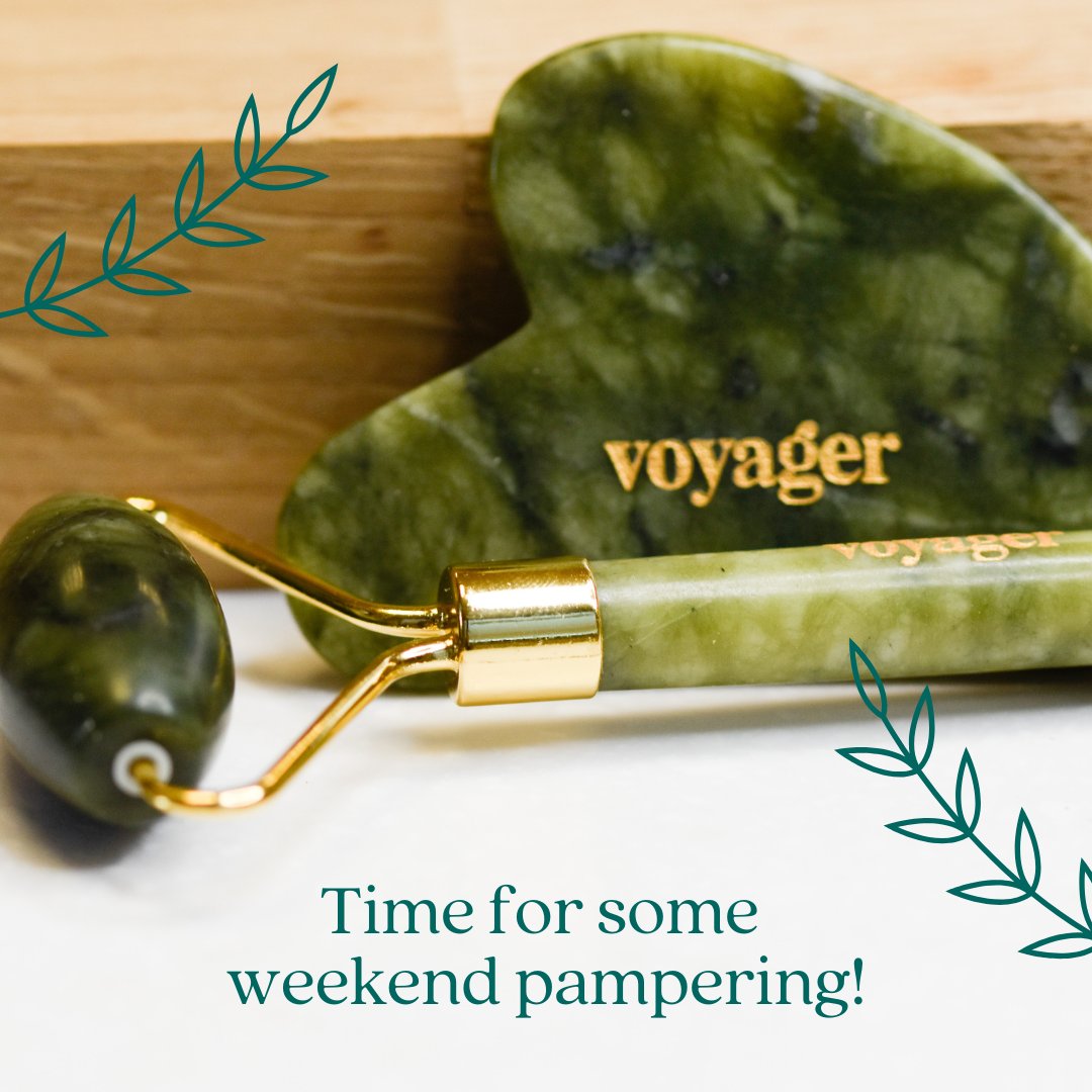 It's time for some weekend pampering! Voyager's Gua Sha and Jade Roller can help soothe the stress of the week away with facial massage. Pure zen! ✌

#️guasha #jaderoller #voyager #facialmassage