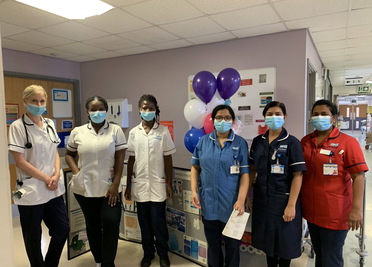 wadziukabiala's tweet photo. Happy #AHPsDay2022 to all my amazing colleagues . Wonderful walk round the medical and surgery wards promoting the fantastic work we do @NewD7Ward &amp; D8 @Ward_E3, Ward C6 @LauraGifford139 https://t.co/G5h9y9Iftq