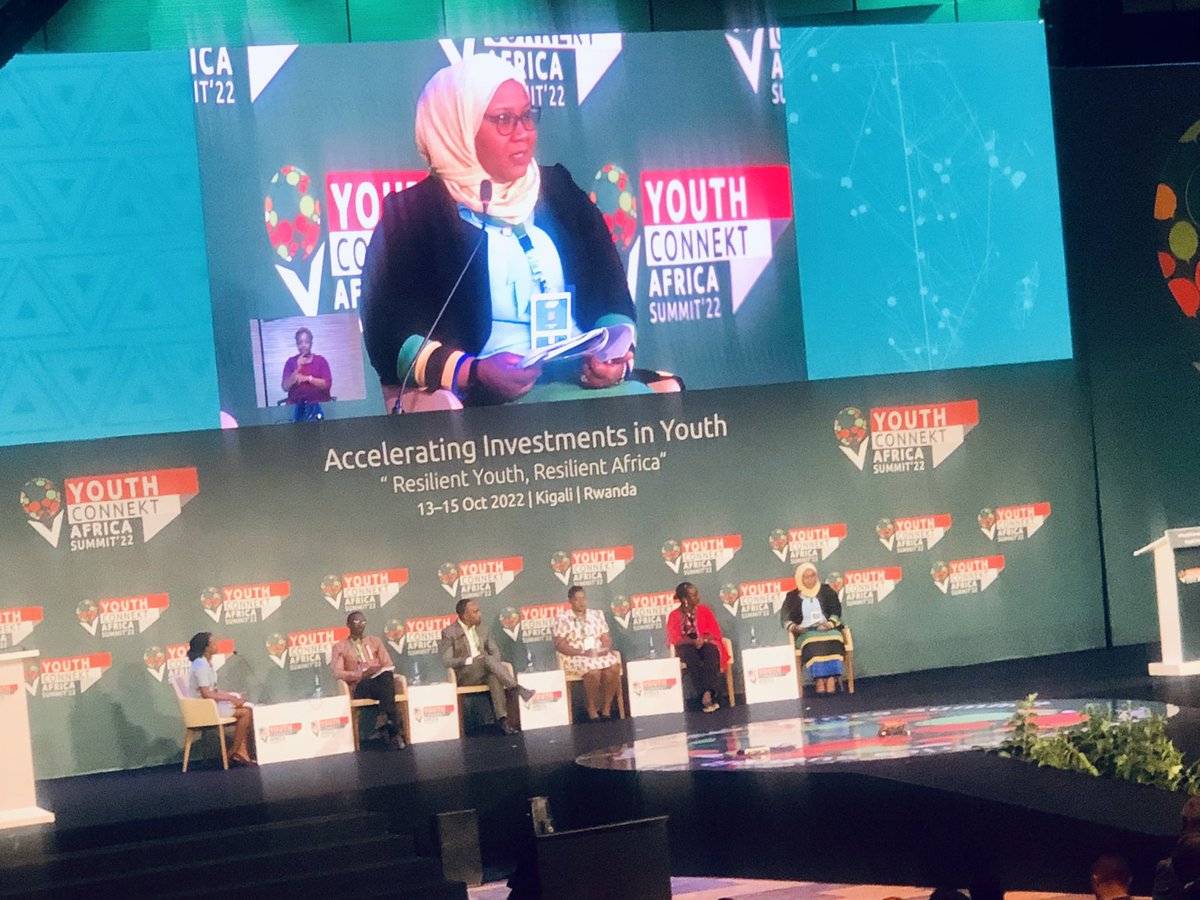 PCInvHealth's tweet photo. “What affects the mind affects the physical well-being…what affects mental health affects SRHR” — Dr John Pierre. 

Discussing the nexus of SRHR, mental health and economic empowerment at the @UNFPARwanda and @UNFPA_SYP session at @YouthConnektAf https://t.co/kCGSaYw2mE