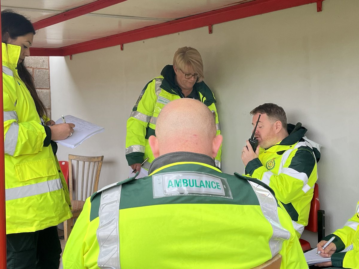 Robert Flute tweet media