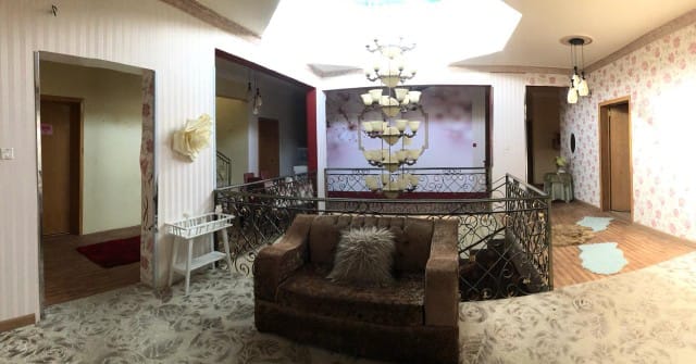 فلا للبيع في السوده