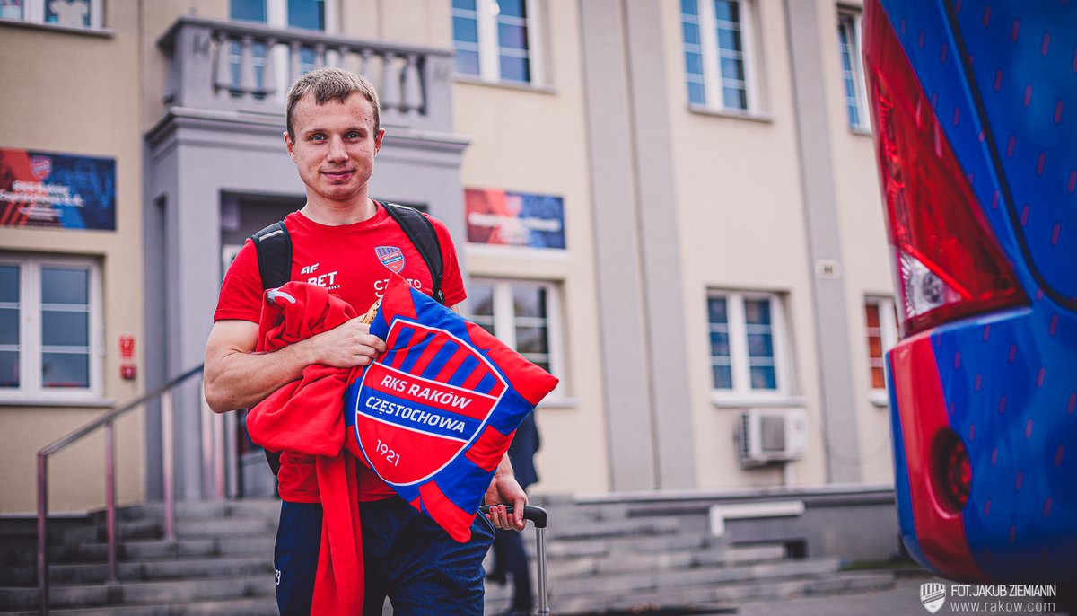 Rakow1921's tweet photo. 🚌 Ruszamy nad morze!

Kierunek: Gdańsk 🔜 https://t.co/TBOQ5zlGO3