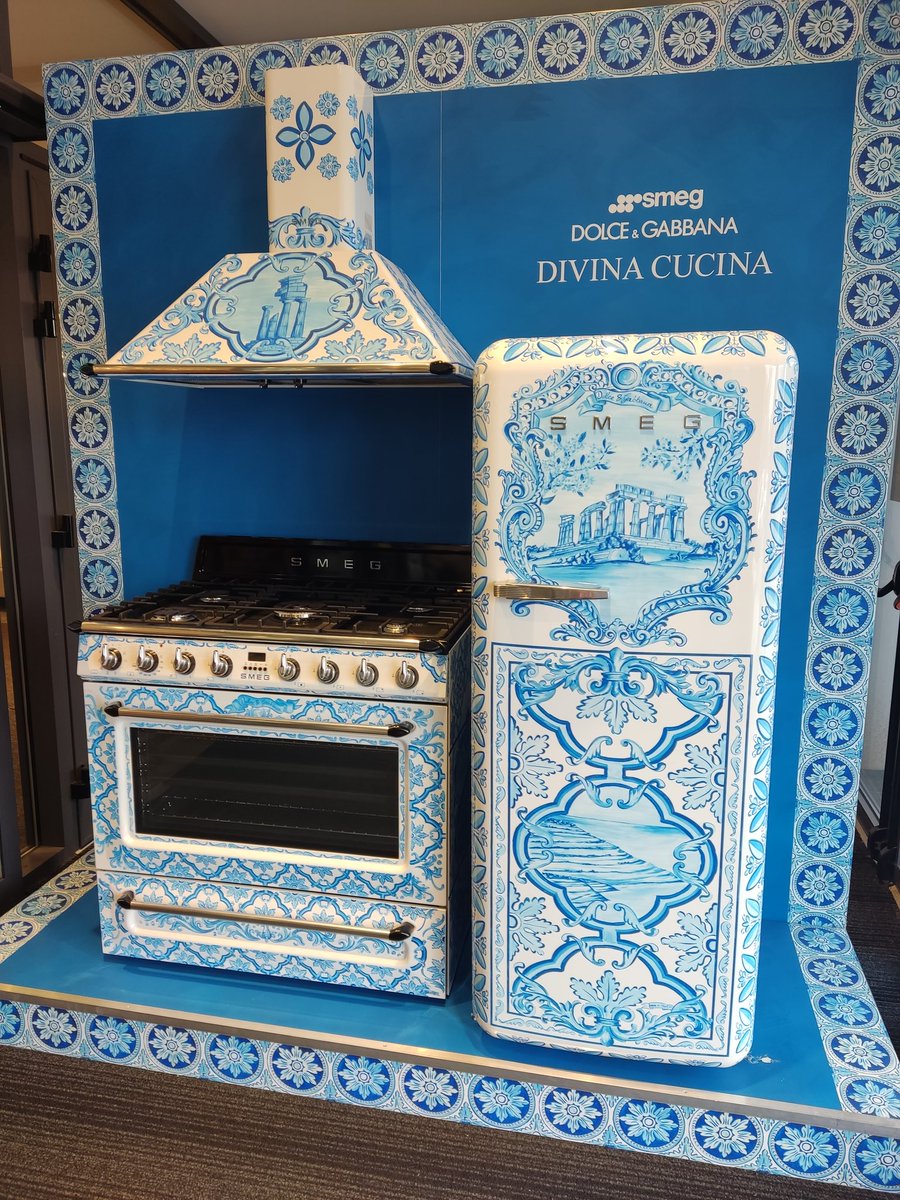 Diane Masterson tweet media