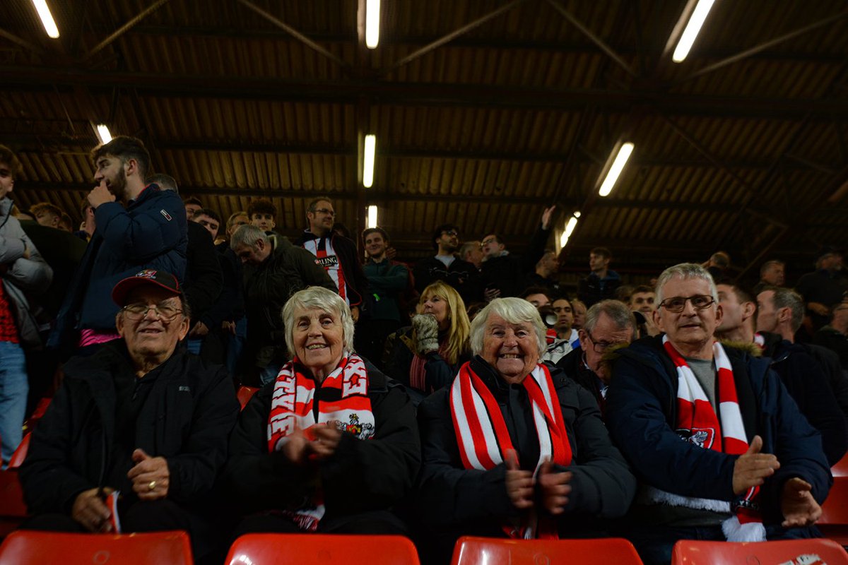 edmegawatts's tweet photo. Last Tuesday, I hopped down to The Valley to watch @OfficialECFC vs Charlton Athletic. The score was unfortunate, however I captured some lovely moments during the game. (1/4) https://t.co/WpU60PQzWB