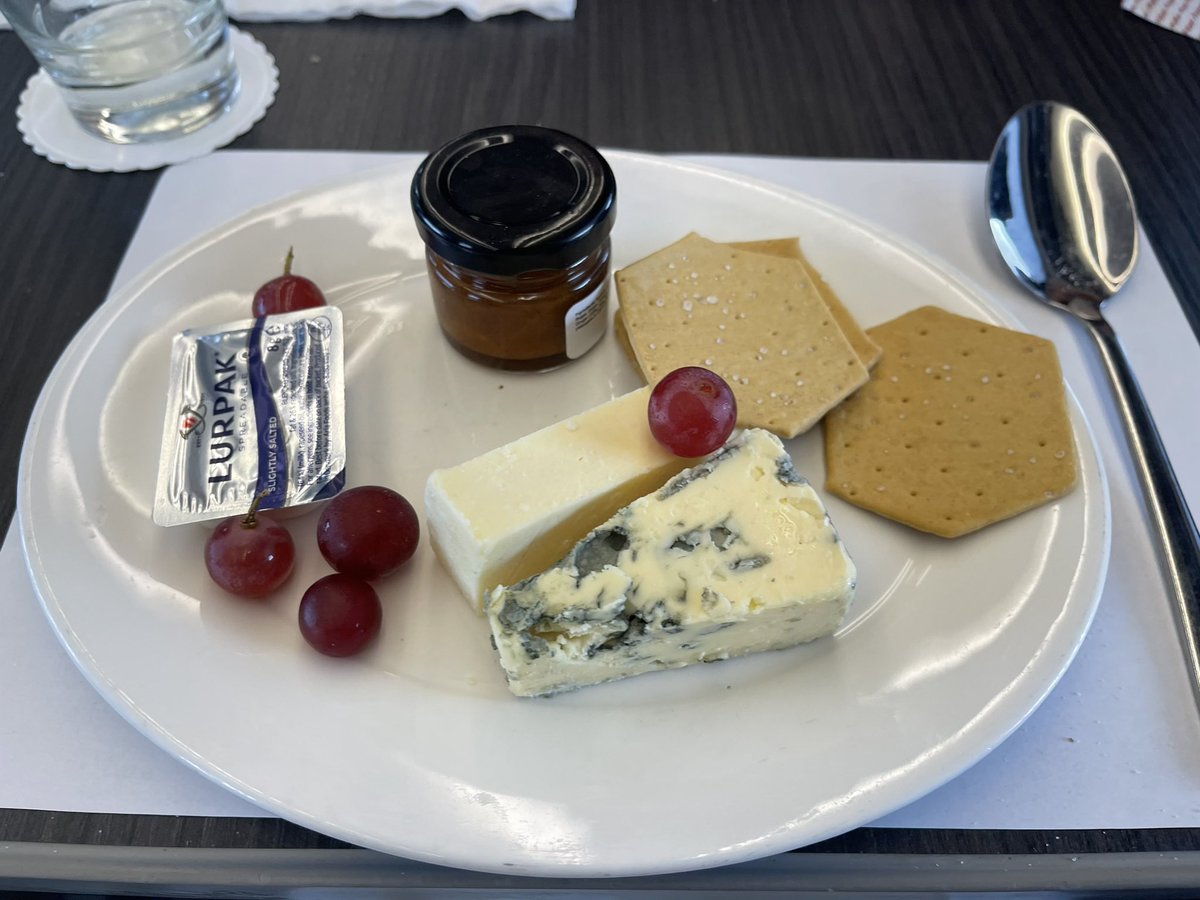 shanthi menon tweet media