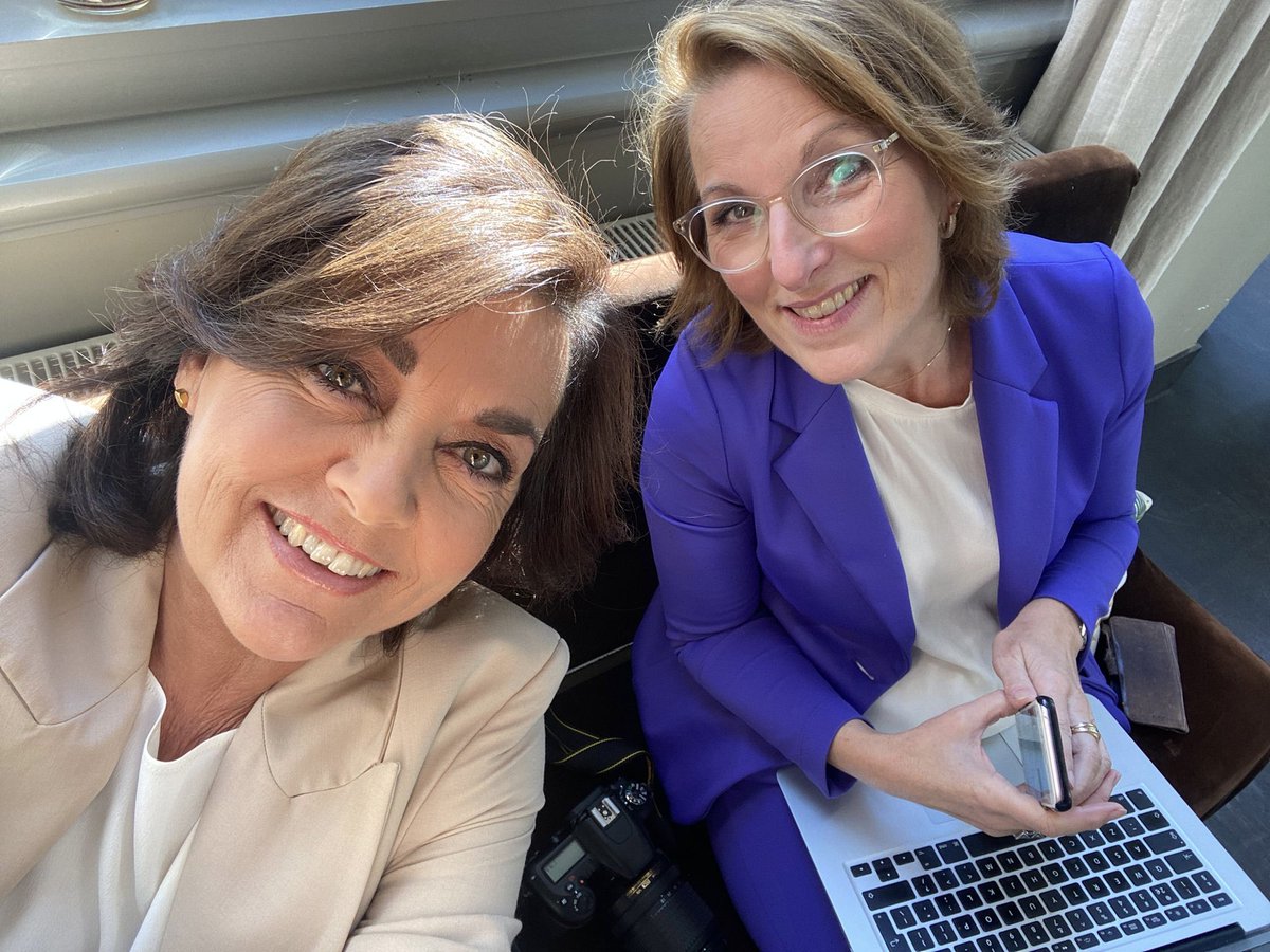 carinazee's tweet photo. Laatste opnames staan erop. Geloof in toekomst ! #jacobine https://t.co/G24OCunjb5