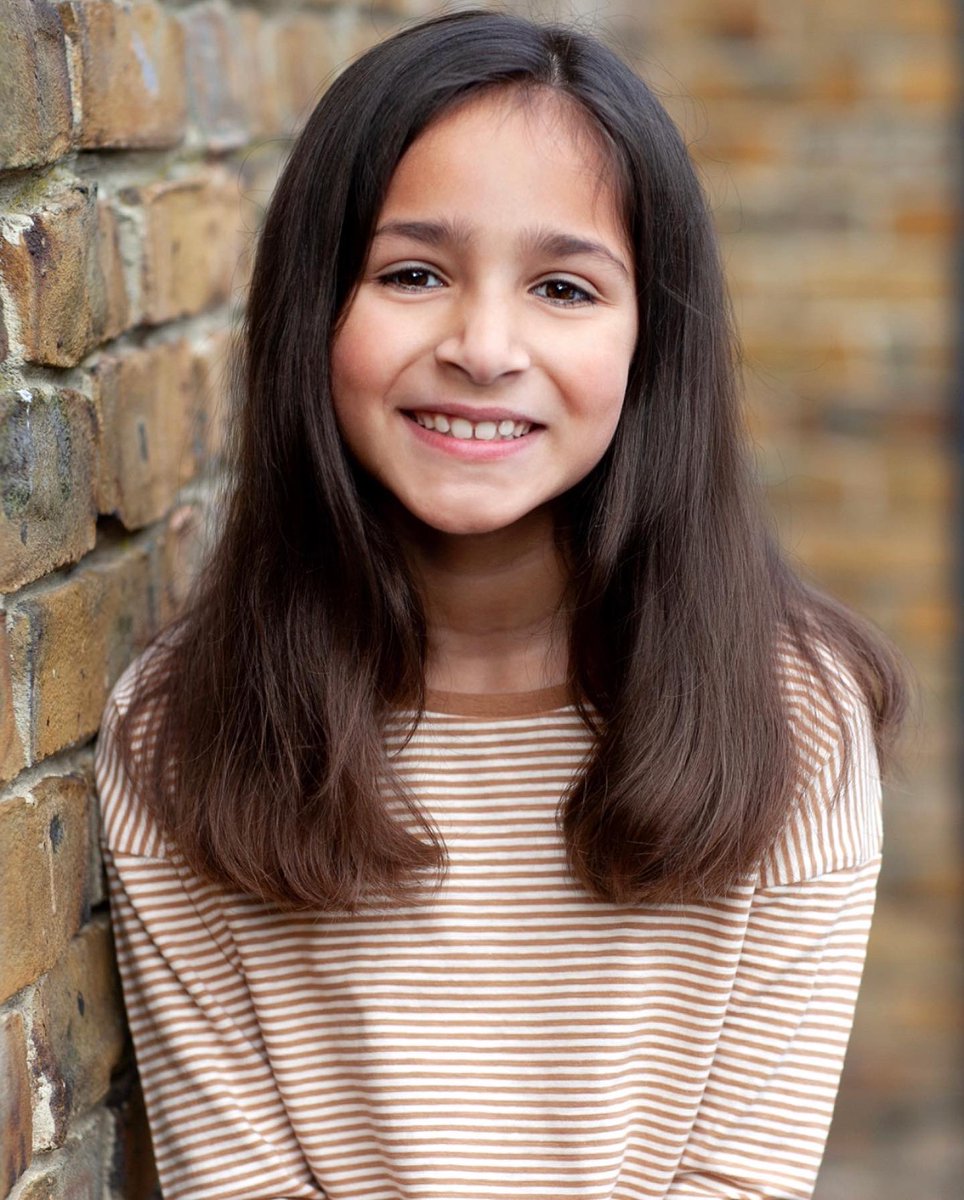 Congratulations, to these two superstars from our Caterham School for filming a major new advert, showing in 2023!
Thank you once again to our fabulous partnership agency @kewpm for providing our students with another amazing opportunity.