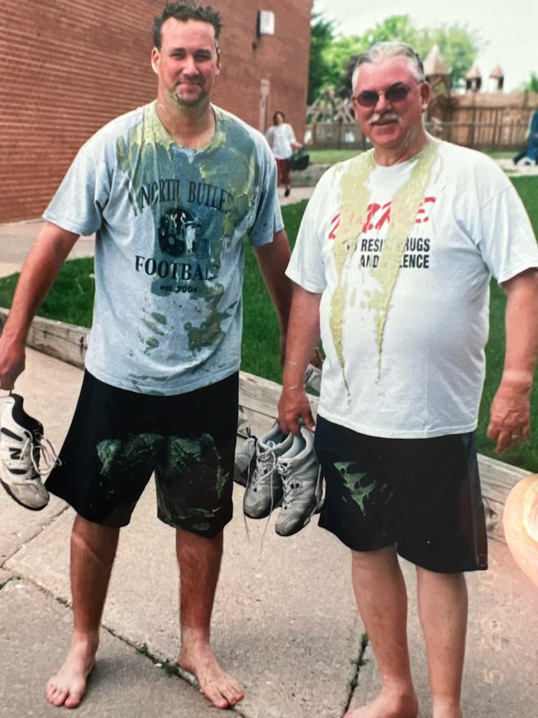 Man I still remember our last conversation.Still doesn’t seem real  that you aren’t here with us. There isn’t a day that goes by that I don’t think of you and all the great memories we had and being my mentor!! You are truly missed my friend!! #grandpa #tillweseeeachotheragain