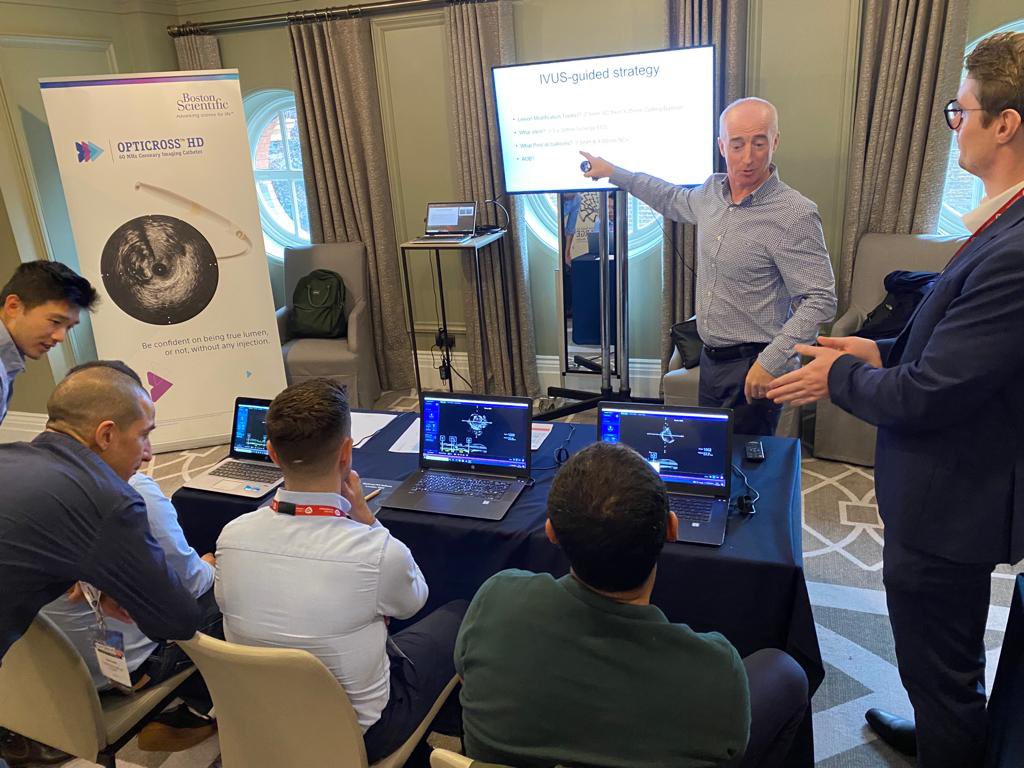 giacchetto1000's tweet photo. #MedEd at the next level @OptimaCTO with fellows training at its best. Education you can get your hands on and passion for teaching the Essentials. Awesome to see. #FutureOfCardiology https://t.co/Ya8MnoBlnq